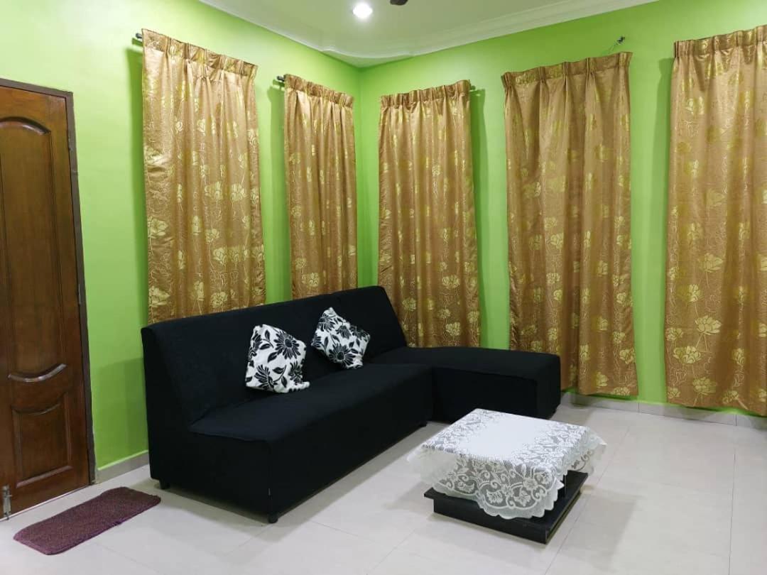 Homestay D'Bukit Pulau Melaka Екстериор снимка